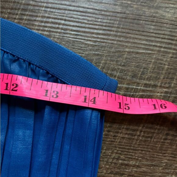 BCBGMaxAzria Mateo strapless pleated maxi dress satin glam royal blue s S EUC - Picture 16 of 16